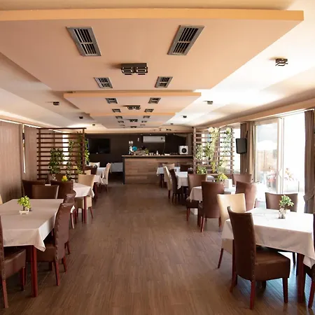 Istatov Hotel 3*